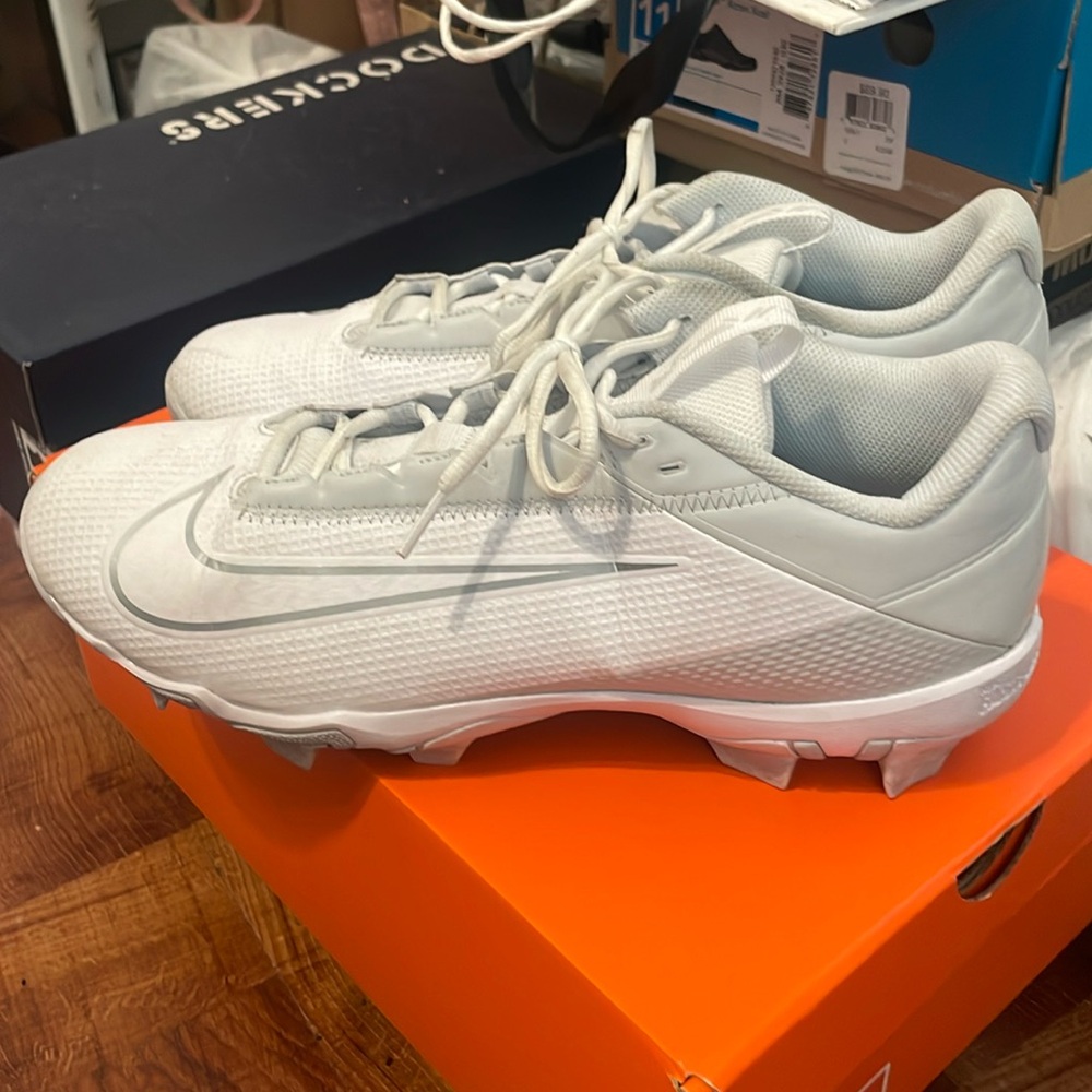 Nike Vapor Edge Shark 2 Men's Football Cleats White/Silver DH5088-100